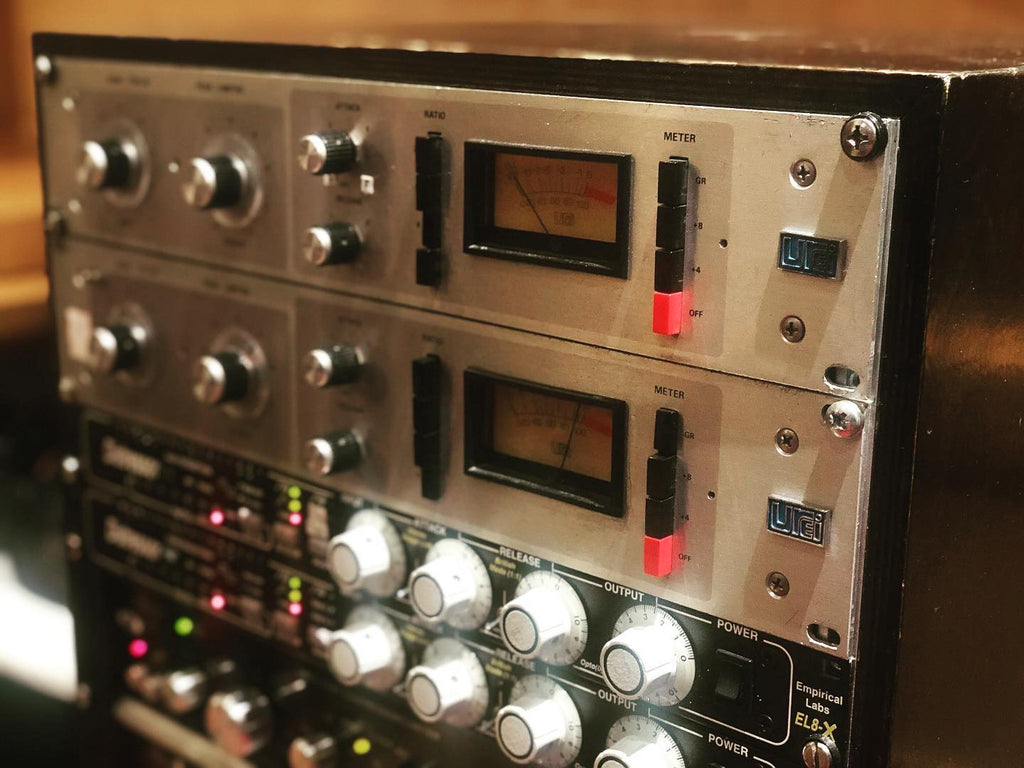 The Enigma Of The 1176 Compressor – JZ Microphones Latvia