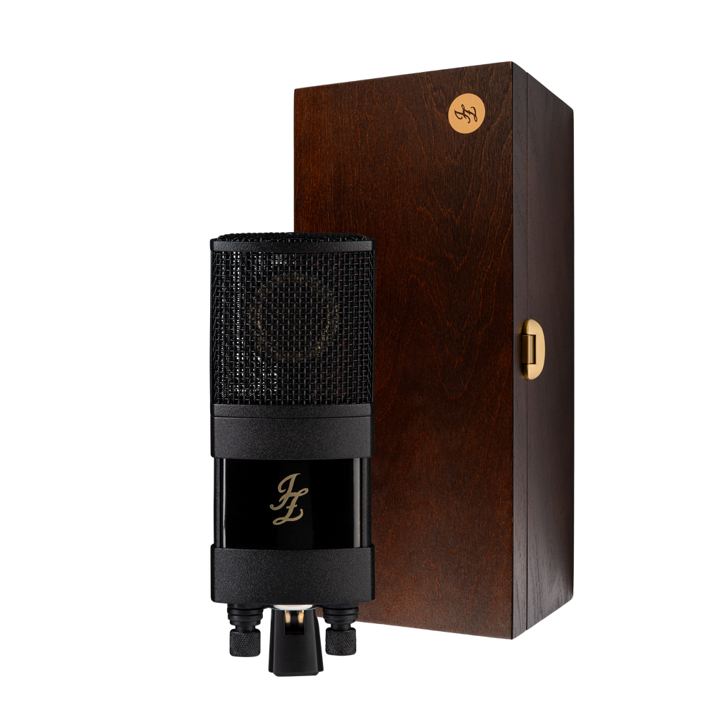 The Vintage 11 Studio Set