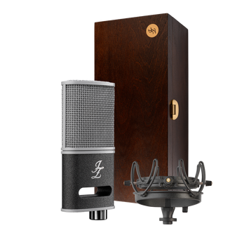 The Vintage 67 Studio Set