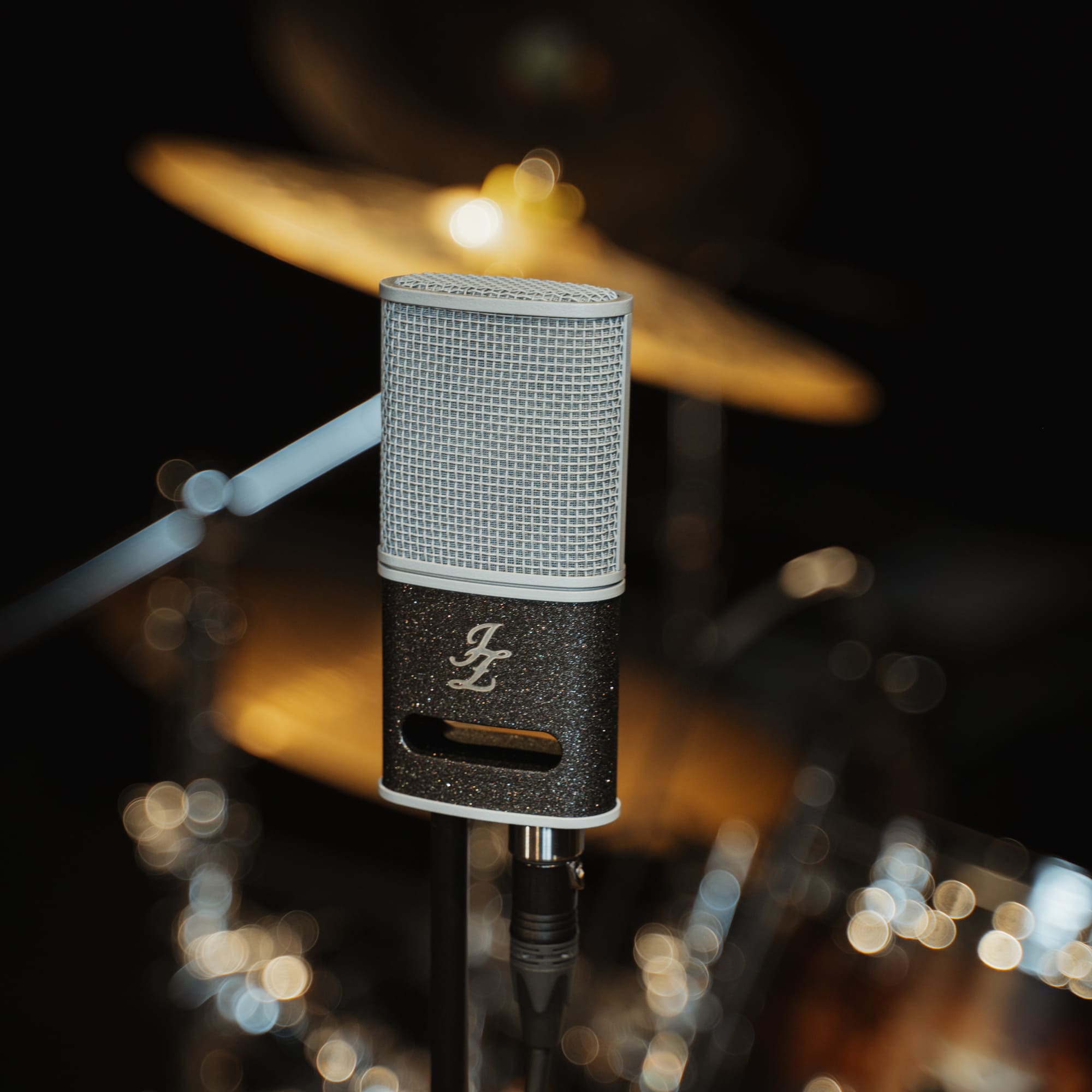 Vintage 12 – JZ Microphones Latvia